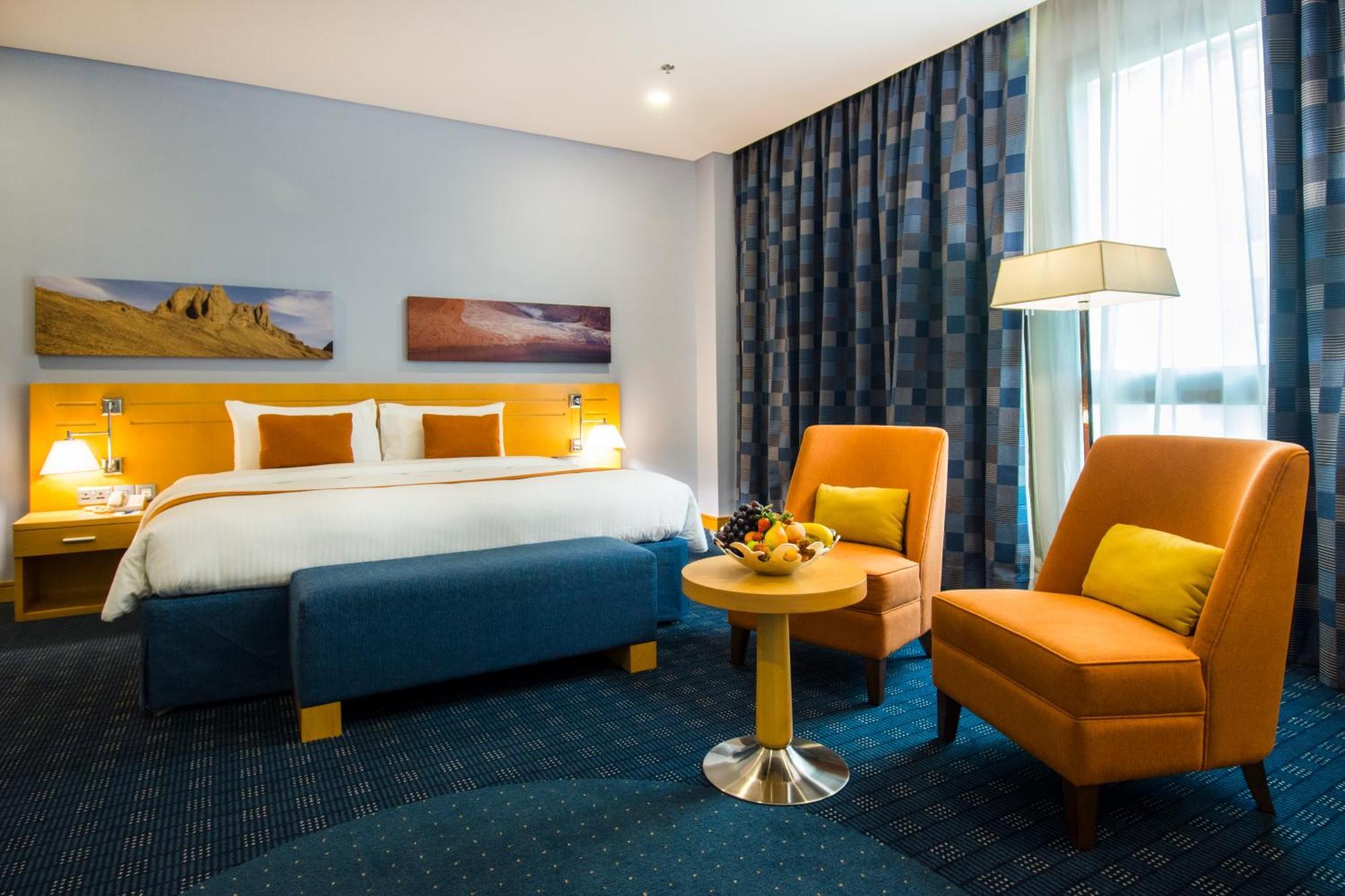 City Seasons Hotel & Suites Muscat Eksteriør billede