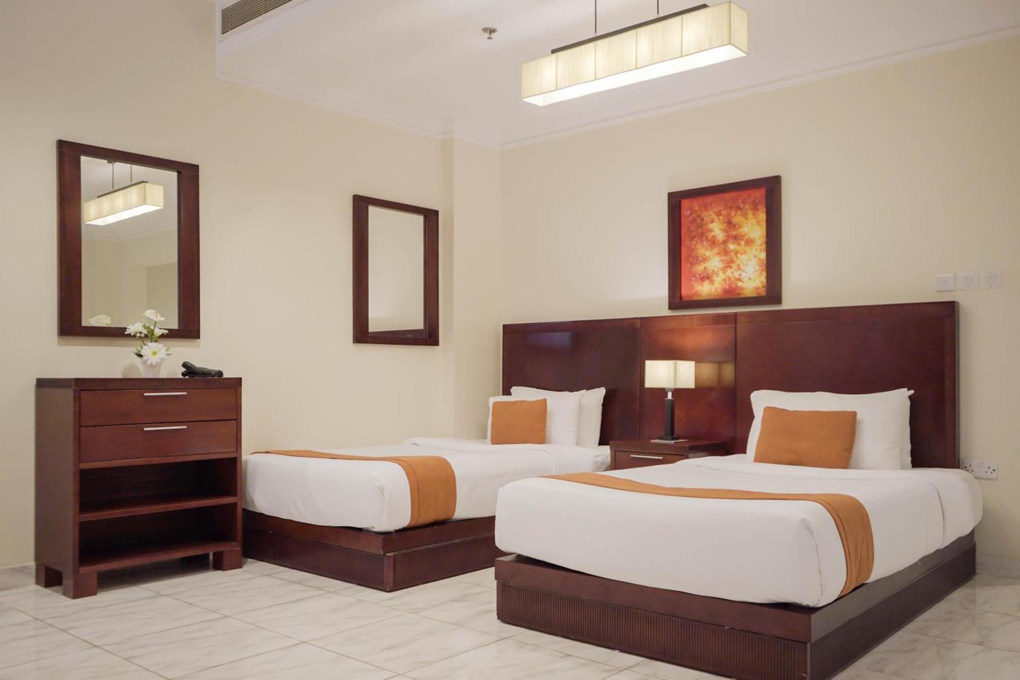 City Seasons Hotel & Suites Muscat Eksteriør billede