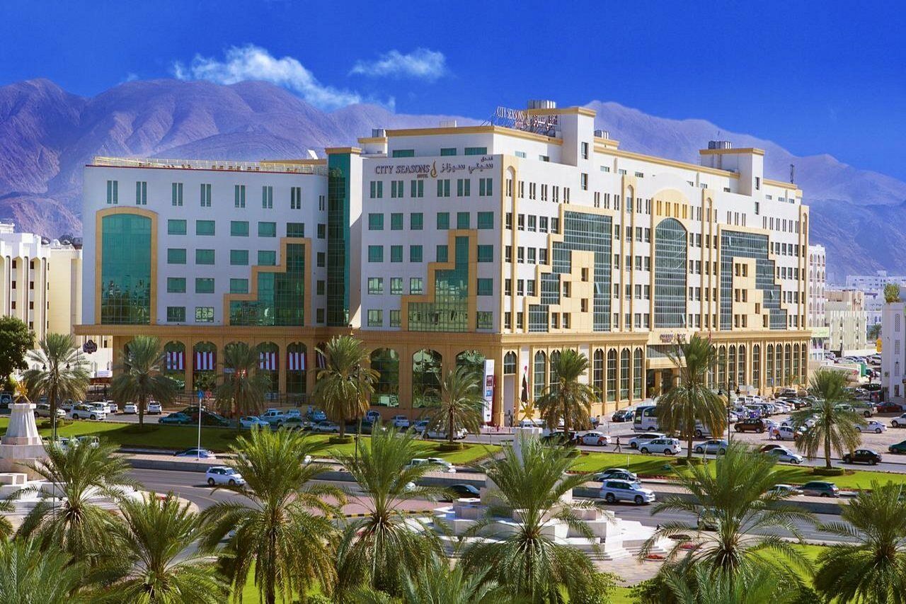 City Seasons Hotel & Suites Muscat Eksteriør billede